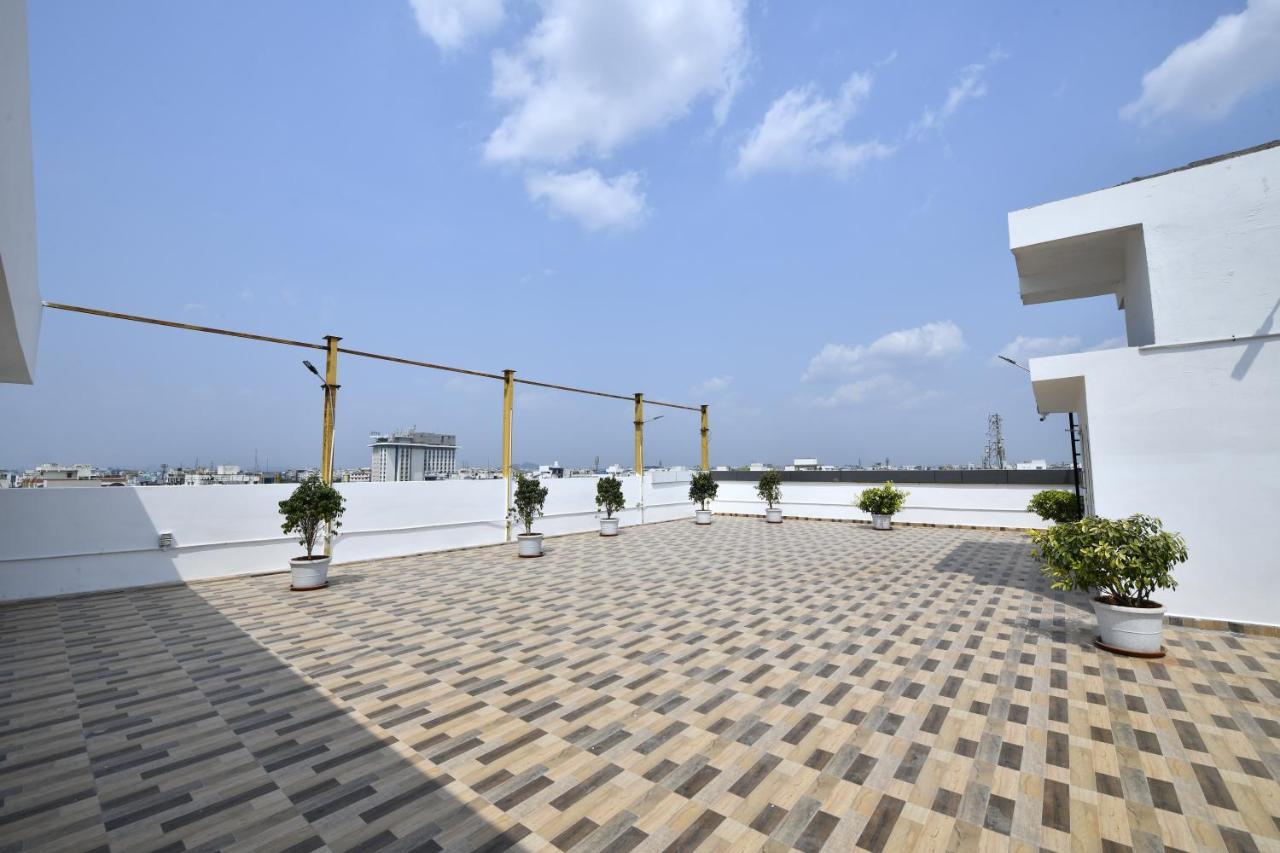 Hotel Urban Delight Managed By Cannychoice Vijayawada Exterior photo