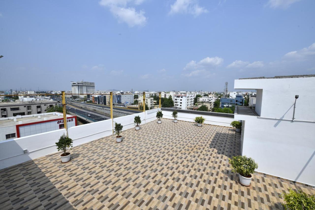 Hotel Urban Delight Managed By Cannychoice Vijayawada Exterior photo