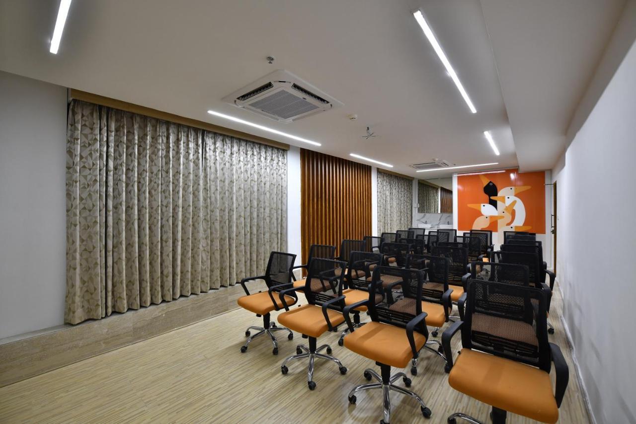 Hotel Urban Delight Managed By Cannychoice Vijayawada Exterior photo